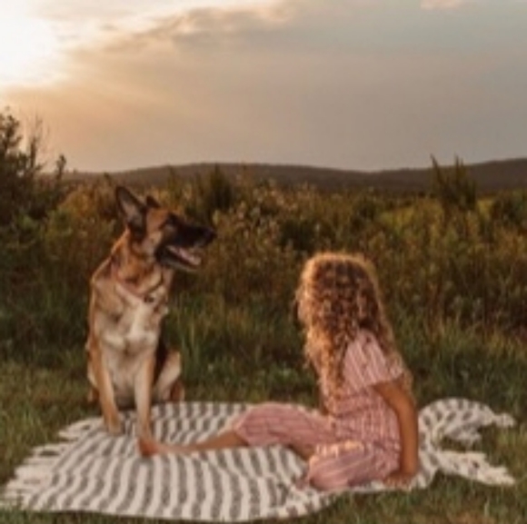 Meet your Posher, Honey "Annatalie" - Picture 14 of 16